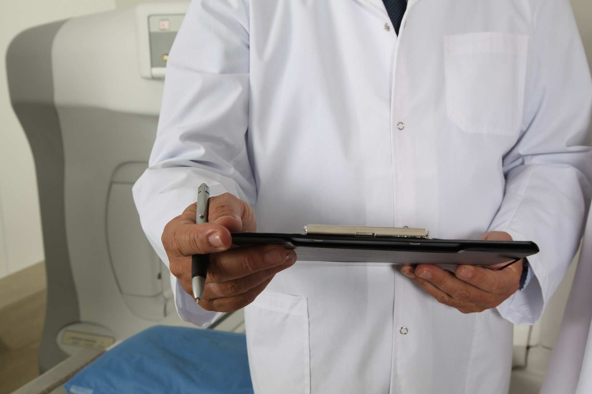 falsos-médicos-a-domicilio